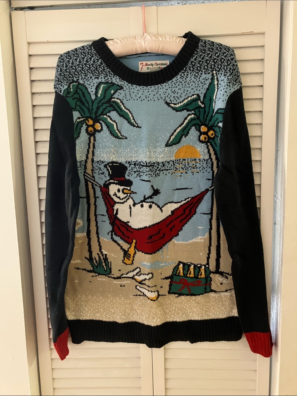 Novelty Christmas Holiday Winter Ugly Sweater Snowman on the Beach size Large